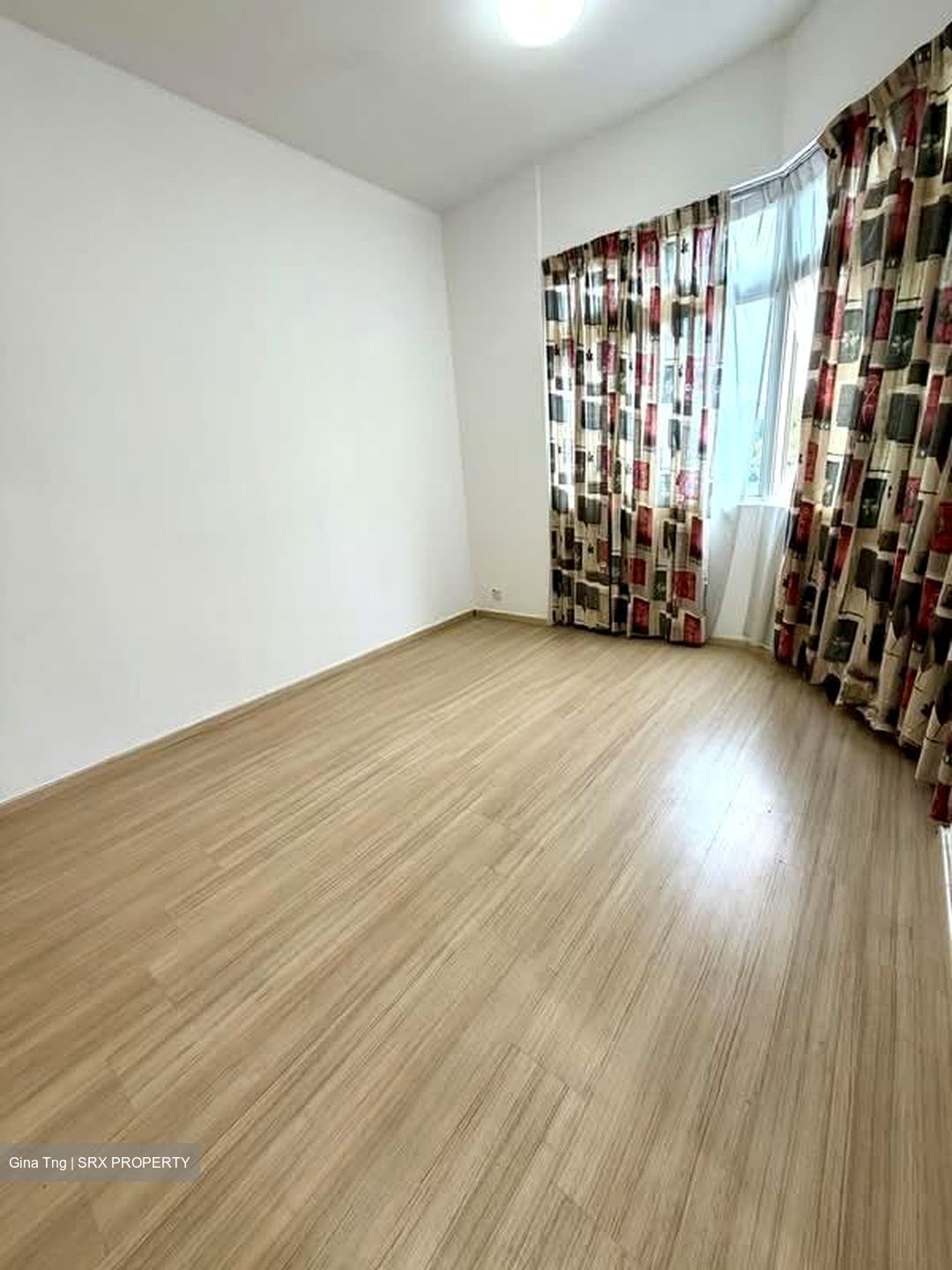 The Waterside (D15), Condominium #582960001